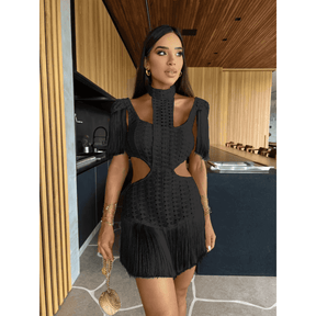 Vestido Feminino Curto com Renda e Franja