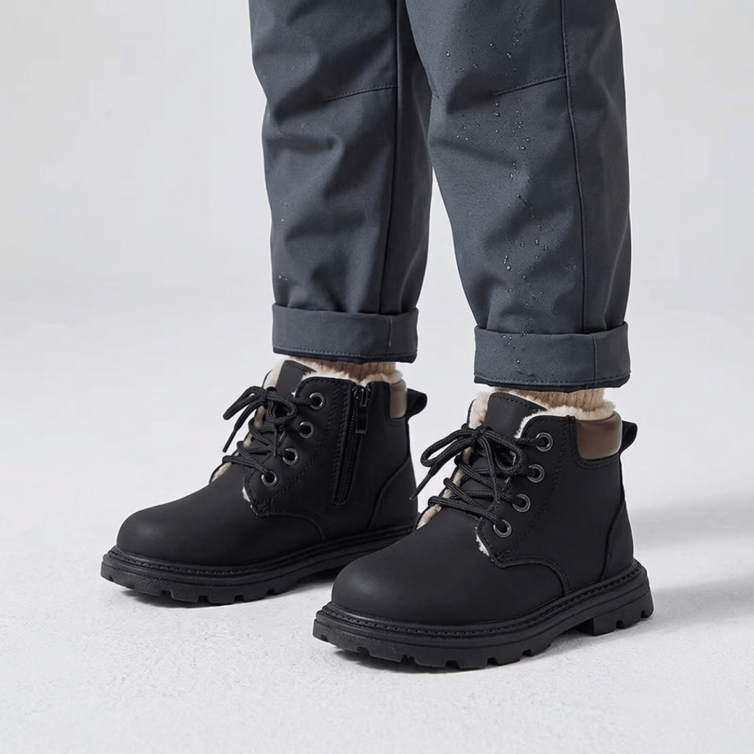 Bota Infantil para Neve com Pelúcia e Antiderrapante Forglows