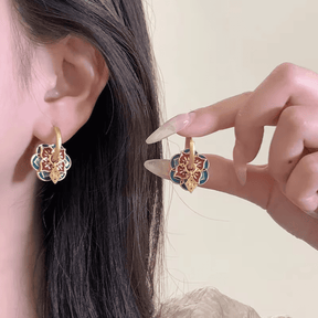 Brinco Argola com Pingentes Mandala