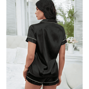 Conjunto de Pijama Feminino em Seda Forglows