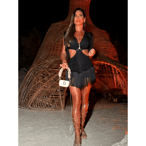 Vestido Feminino Curto com Renda e Franja