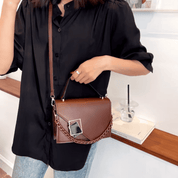 Bolsa Feminina Tiracolo com Corrente Luxo Forglows