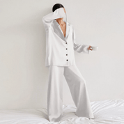 Pijama Feminino de Seda Forglows