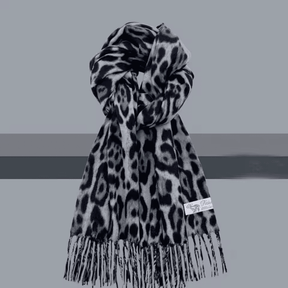 Cachecol Feminino em Cashmere Animal Print