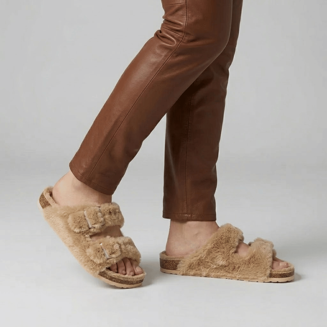 Chinelo Feminino Peluciado Fluffy Forglows