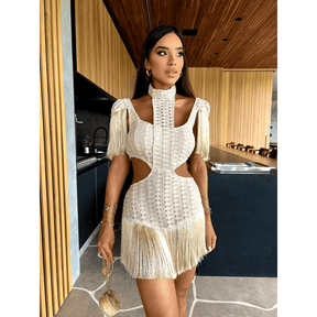 Vestido Feminino Curto com Renda e Franja