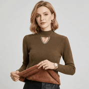 Suéter Feminino Peluciado com Pérolas Forglows