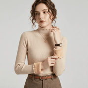 Blusa Feminina Peluciada e Canelada com Gola Alta Emma Forglows