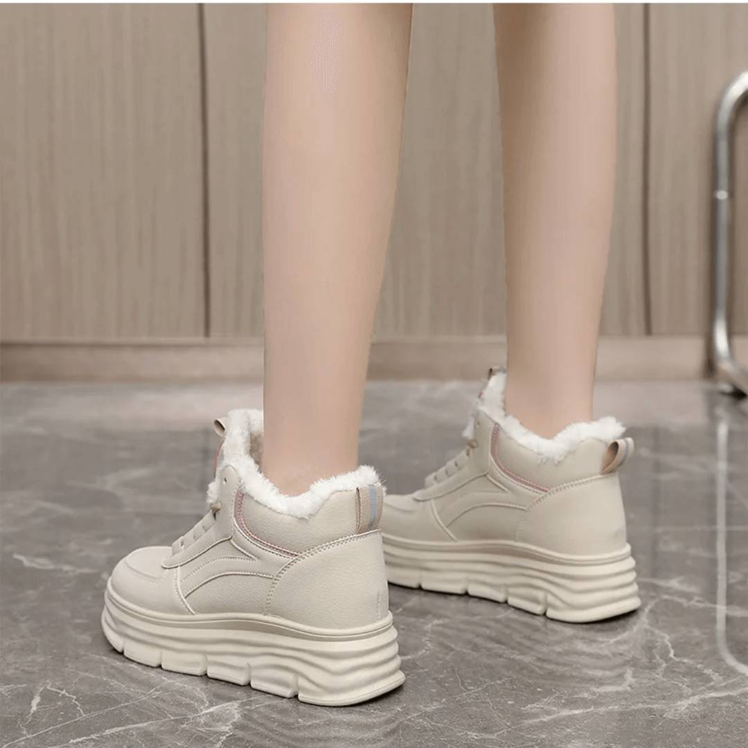 Tênis Feminino Botinha Peluciado Forglows