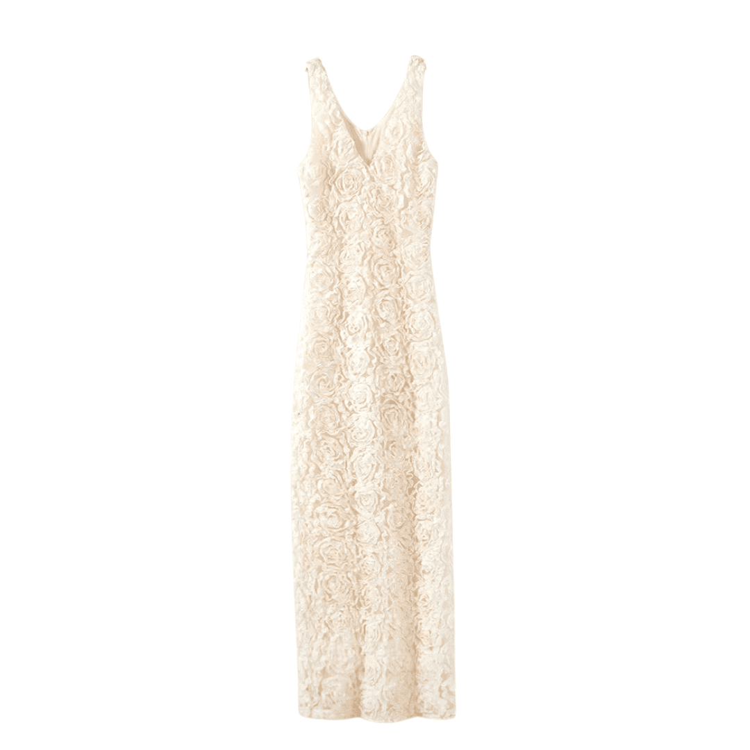 Vestido Feminino Longo em Tule com Aplicação de Flores