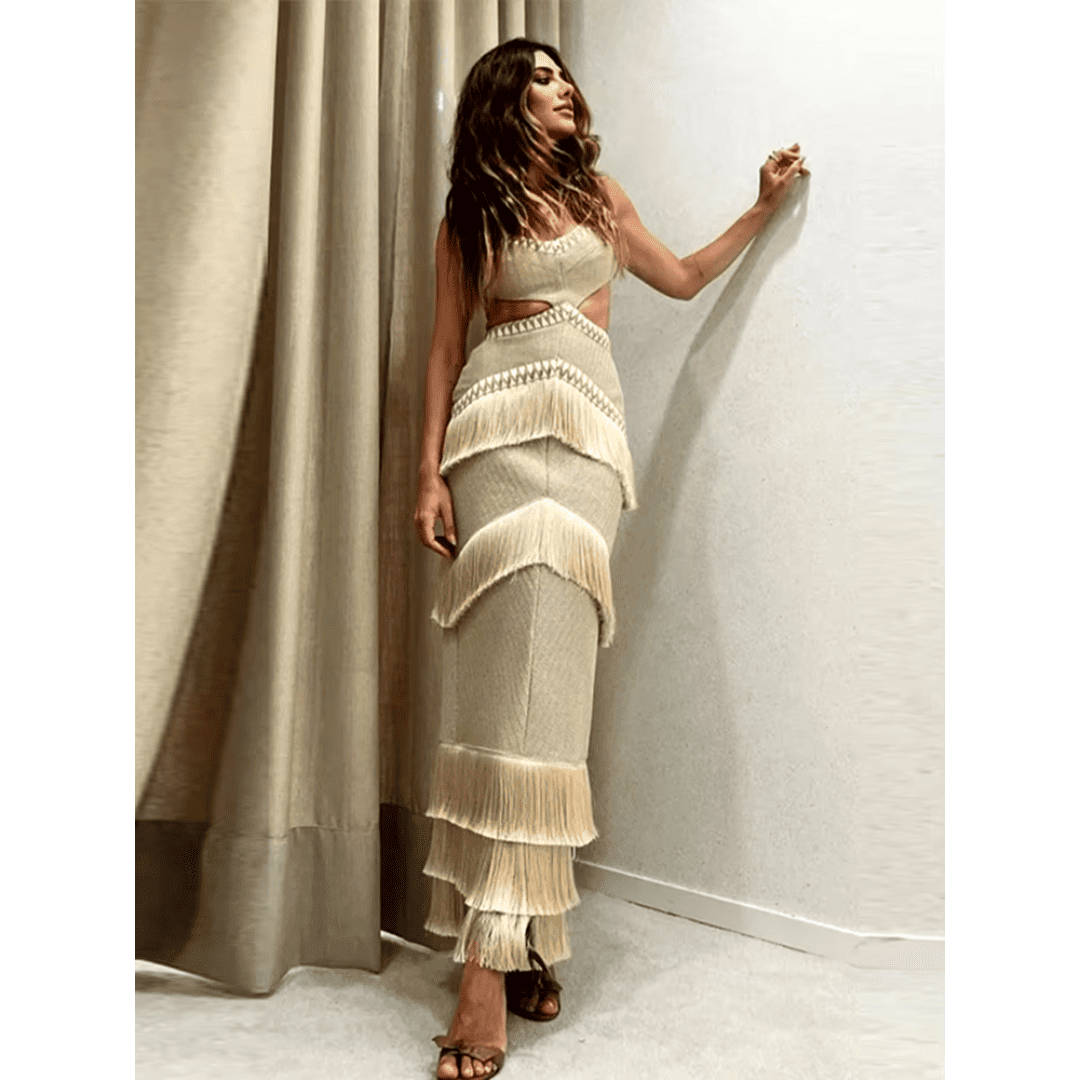 Vestido Feminino Longo com Recorte e Franjas Forglows