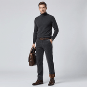 Calça Masculina com Pelúcia em Cotelê Forglows