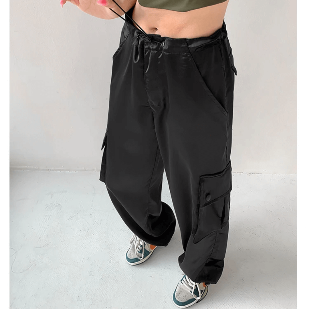 Calça Feminina Cargo Acetinada Forglows
