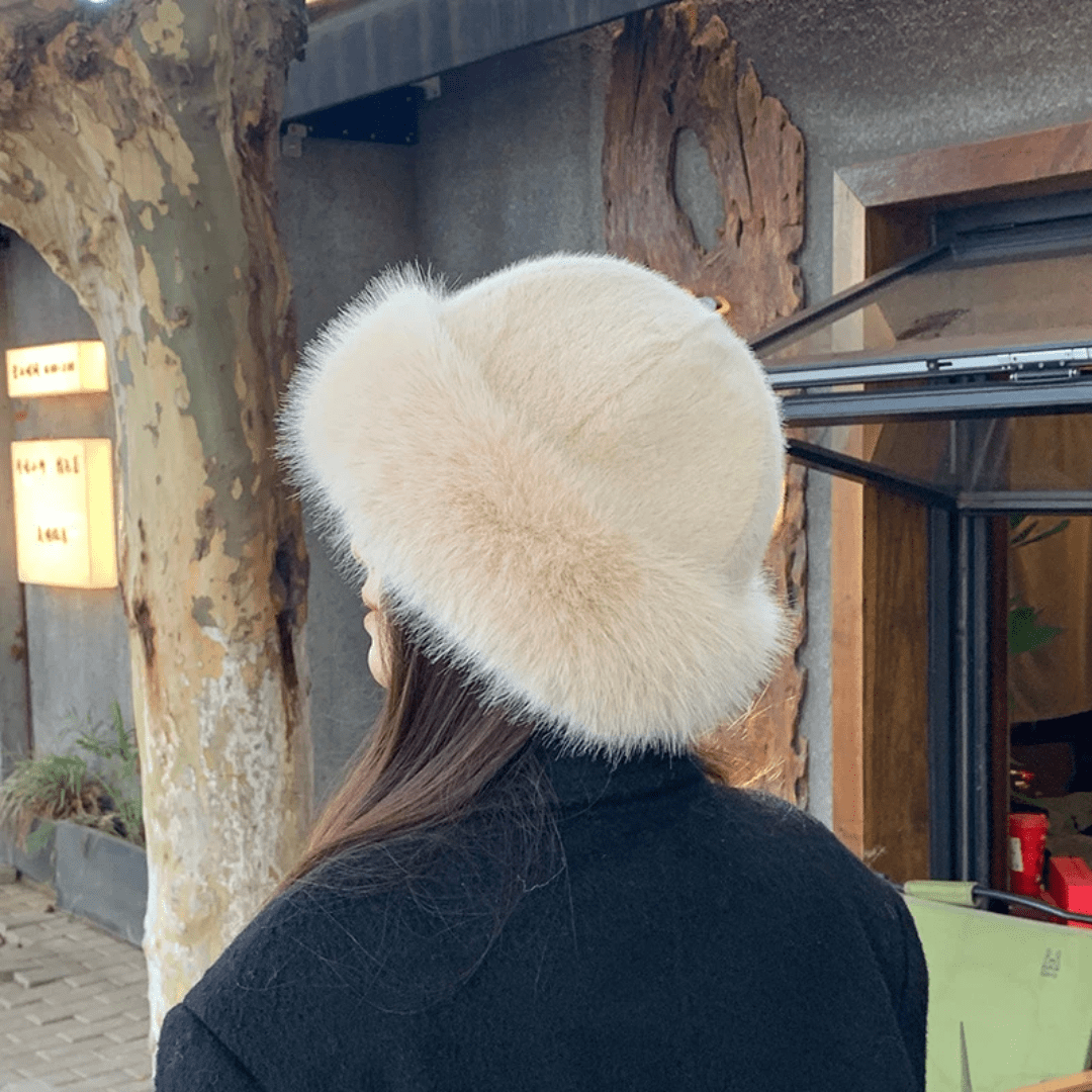 🎁 Bucket Feminino de Pelo Forglows (100% off)