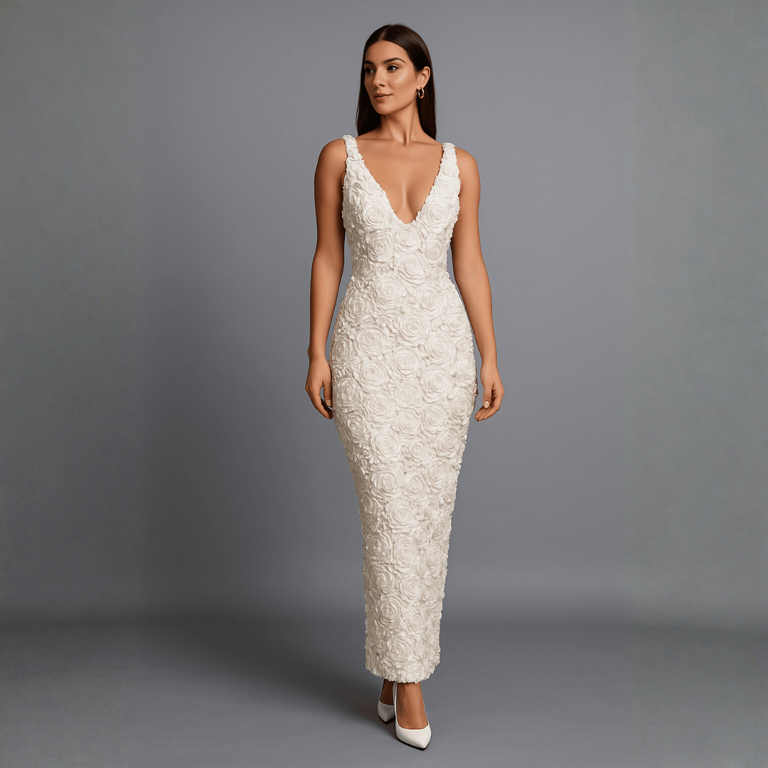 Vestido Feminino Longo em Tule com Aplicação de Flores Forglows