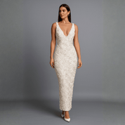 Vestido Feminino Longo em Tule com Aplicação de Flores Forglows