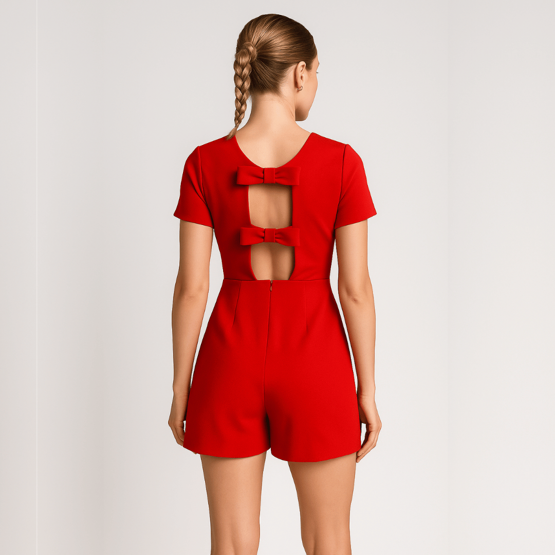 Macaquinho Feminino com Detalhe em Laço Forglows