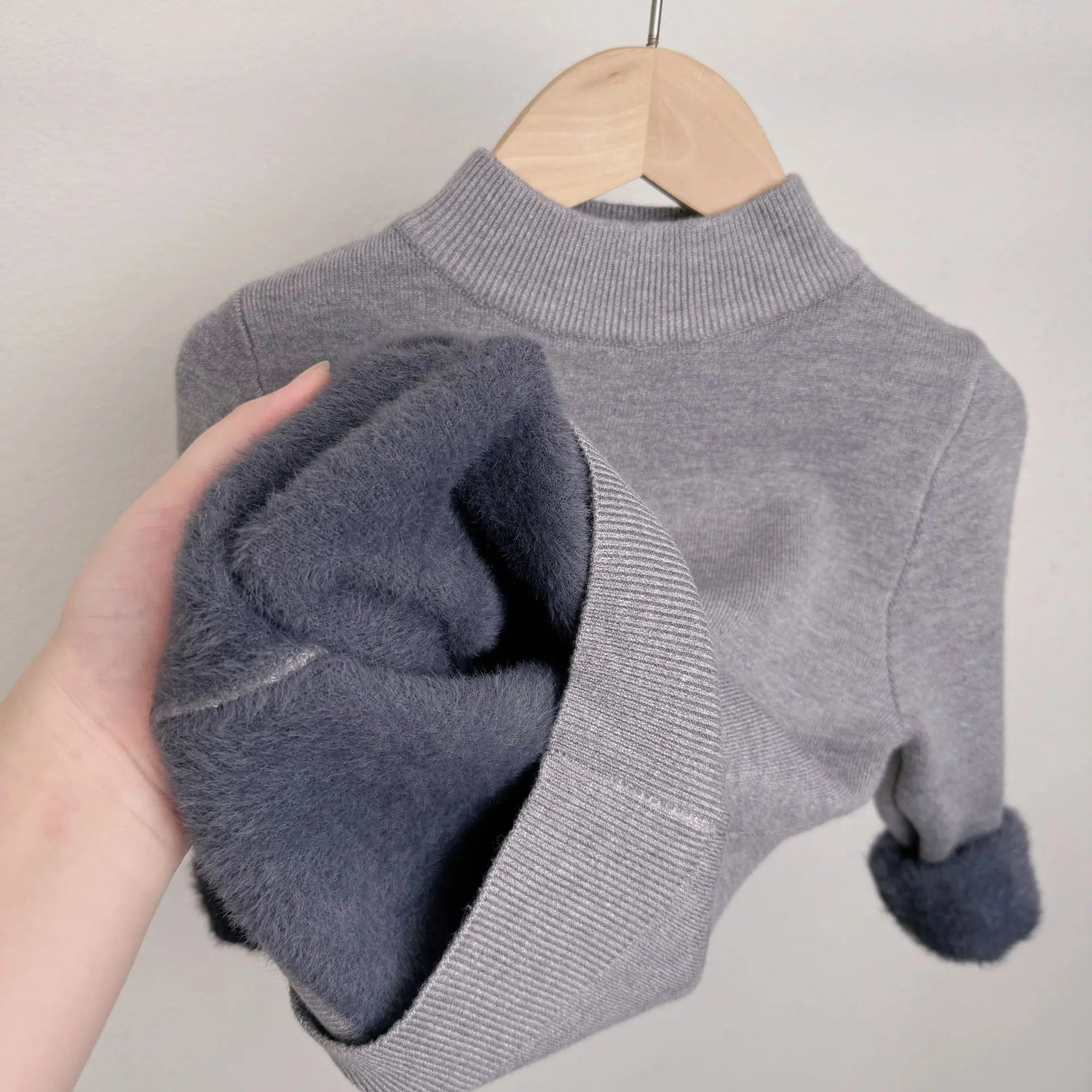 Suéter Infantil Peluciado Unissex Forglows